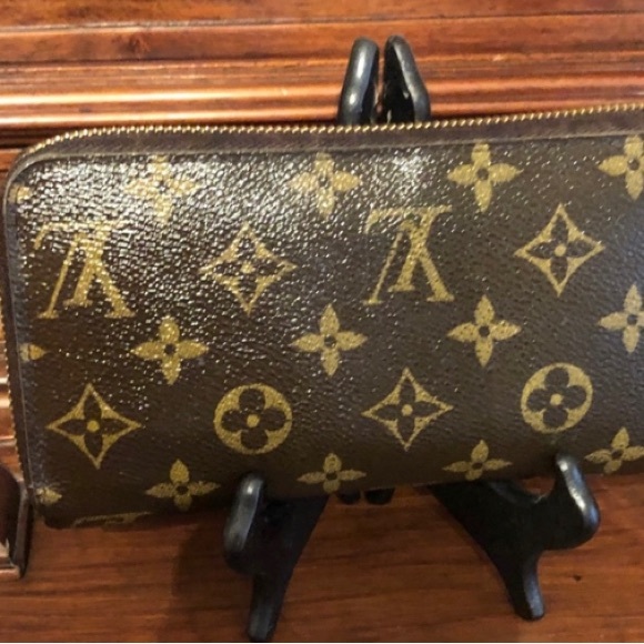 Louis Vuitton wallet - Picture 4 of 6